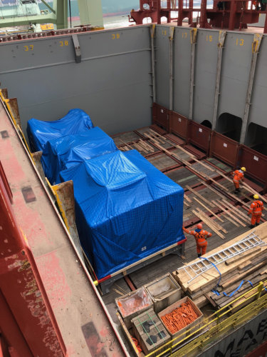 1 / 30 Project ex Antwerp to Hong Kong - 6 Heavy Lift Units - loaded as Breakbulk on Container vessel on bed of 18x40'Flat Rack (3 units each 900x430x430cm each 62'500 kgs + 3 units each 1245x482x455cm each 104'000 kgs)