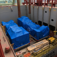 1 / 30 Project ex Antwerp to Hong Kong - 6 Heavy Lift Units - loaded as Breakbulk on Container vessel on bed of 18x40'Flat Rack (3 units - each 900x430x430cm each 62'500 kgs + 3 units each 1245x482x455cm each 104'000 kgs)