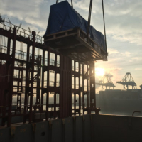 1 / 30 Project ex Antwerp to Hong Kong - 6 Heavy Lift Units - loaded as Breakbulk on Container vessel on bed of 18x40'Flat Rack (3 units - each 900x430x430cm each 62'500 kgs + 3 units each 1245x482x455cm each 104'000 kgs)