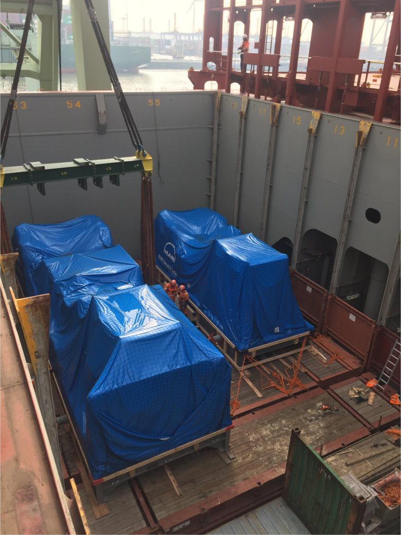 1 / 30 Project ex Antwerp to Hong Kong - 6 Heavy Lift Units - loaded as Breakbulk on Container vessel on bed of 18x40'Flat Rack (3 units - each 900x430x430cm each 62'500 kgs + 3 units each 1245x482x455cm each 104'000 kgs)
