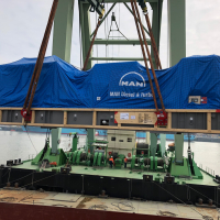 1 / 30 Project ex Antwerp to Hong Kong - 6 Heavy Lift Units - loaded as Breakbulk on Container vessel on bed of 18x40'Flat Rack (3 units each 900x430x430cm each 62'500 kgs + 3 units each 1245x482x455cm each 104'000 kgs)
